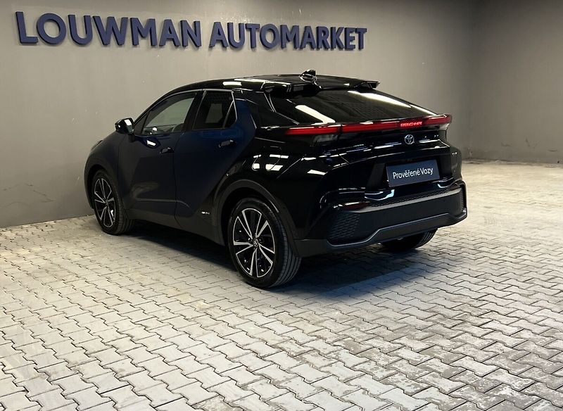 Toyota C-HR 2,0 HYBRID AT AWD EXECUTIVE PR - fotka 18 z 19