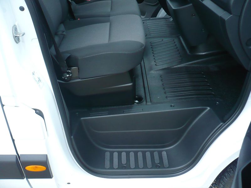 Renault Master 2.3dCi L3H2 DPH Klima - fotka 16 z 28