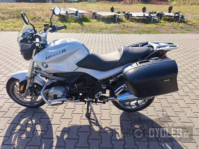 BMW R 1200 R (2012) - fotka 3 z 12