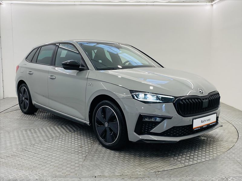 Škoda Scala 1,0 TSI 85kW DSG Monte Carlo - fotka 25 z 29