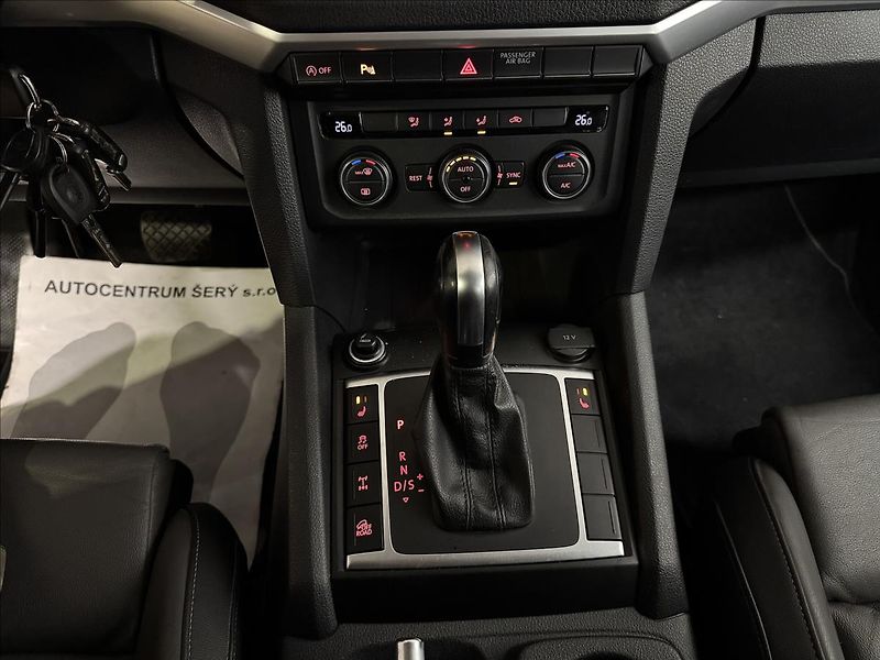 Volkswagen Amarok 3.0TDI 190kW 4MOTION HIGHLINE - fotka 26 z 37
