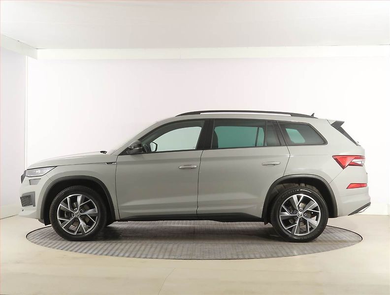 Škoda Kodiaq (2022) Sportline 2.0 TDI, digi klima - fotka 3 z 26