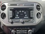 Volkswagen Tiguan (2015) 1.4 TSi, Lounge, navi - náhled 16