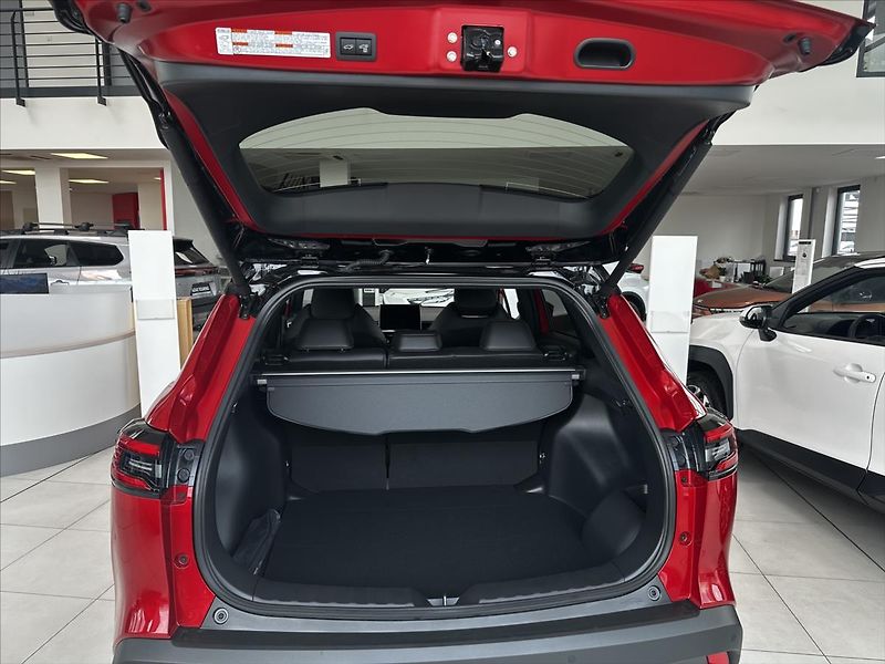 Toyota Corolla Cross (2026) 2,0 GR SPORT - fotka 5 z 11