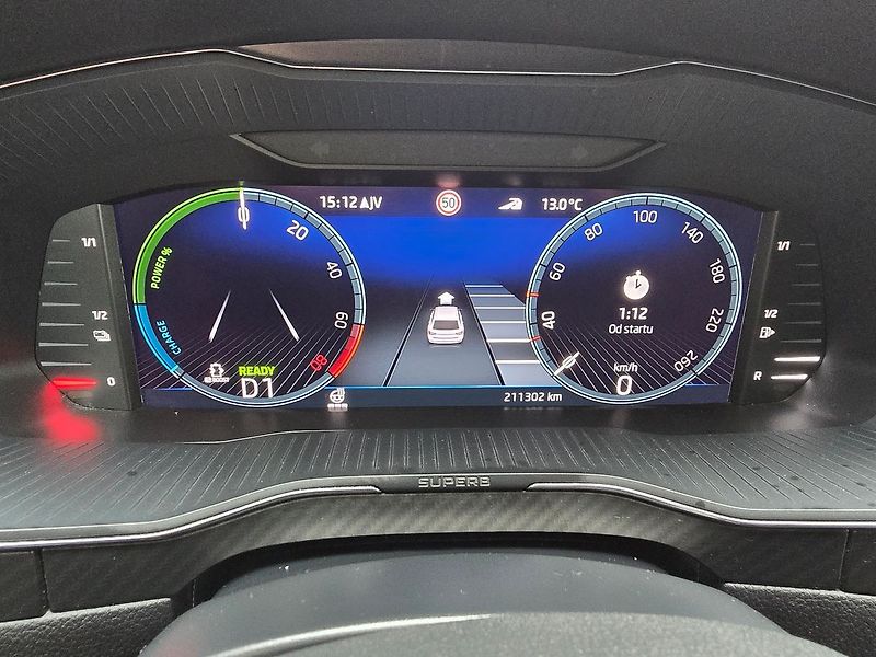 Škoda Superb 1.4TSi 160kW iV Sportline DSG - fotka 29 z 50