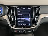 Volvo S60 B5 AWD Ultimate Dark-REZERVACE - náhled 32