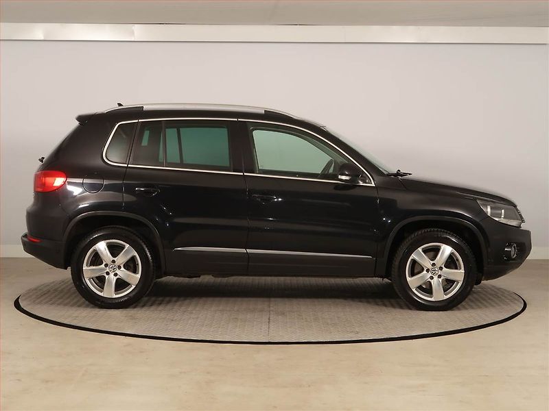 Volkswagen Tiguan (2014) 2.0 TDI, 4X4, Navi, Tempomat - fotka 6 z 18