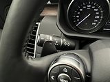 Land Rover Discovery 3.0 TDV6 HSE AWD AUT CZ - náhled 29