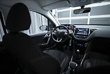 Peugeot 2008 1,2 i 1. AUT. AC VÝHŘEV 1. MAJ - náhled 13