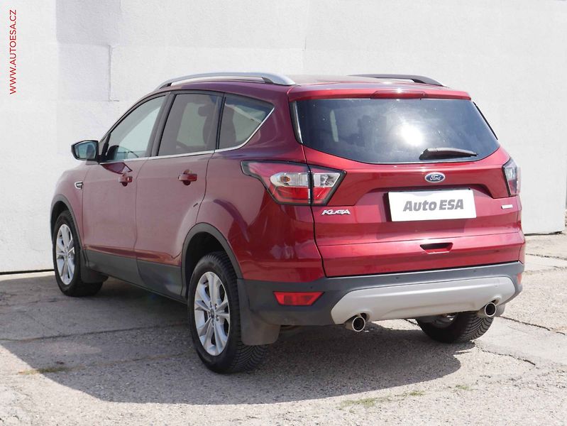 Ford Kuga (2019) 1.5 EB, ČR, AC, navi - fotka 4 z 20
