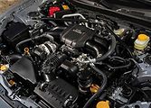 Motor je samozřejmě konstrukce boxer