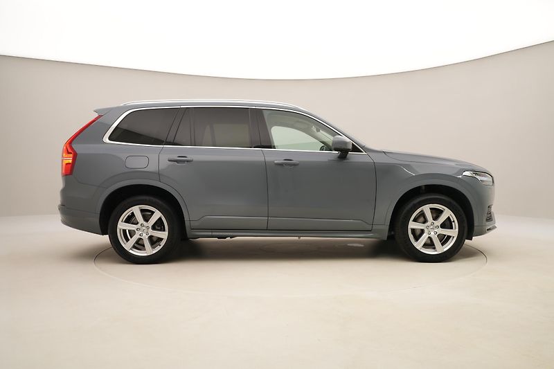 Volvo XC90 B5 AWD CORE AUT CZ - fotka 14 z 58