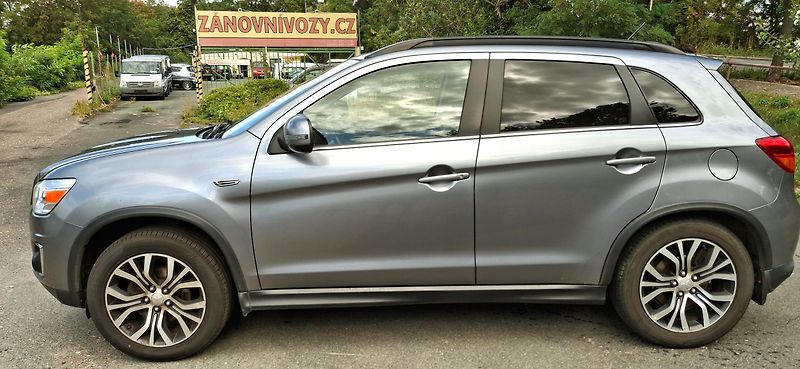 Mitsubishi ASX 1.6 86 kw - fotka 6 z 41