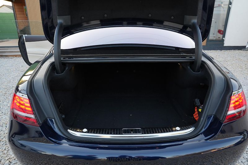 Mercedes-Benz Třídy S (2019) S 560 Coupe 4Matic Pano, Burm. - fotka 22 z 24