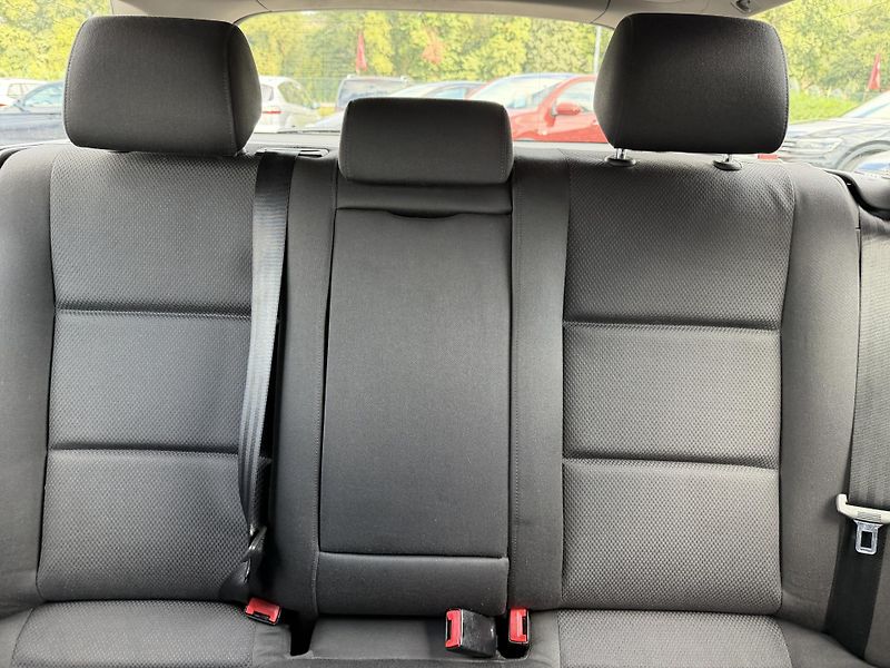 Audi A4 1.9 TDI - fotka 15 z 21