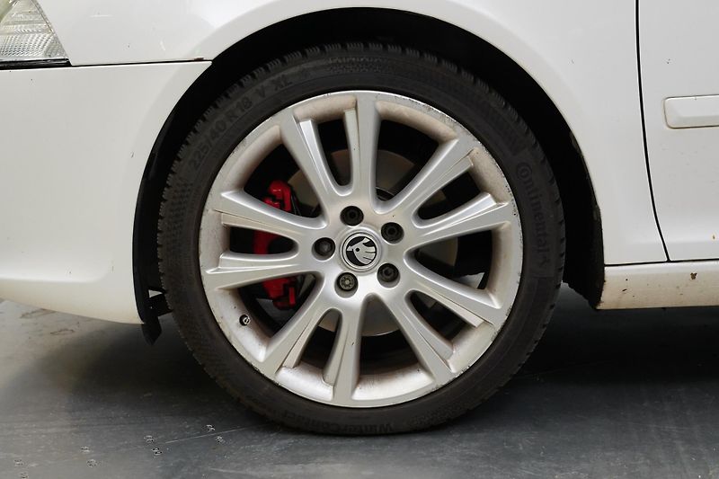 Škoda Octavia - fotka 10 z 22
