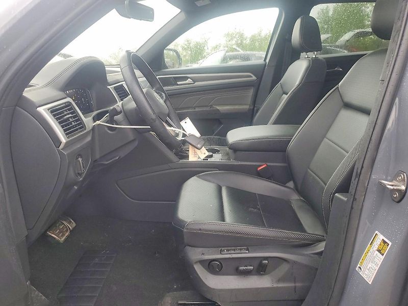 Volkswagen Atlas (2022) Auto na cestě - fotka 7 z 14