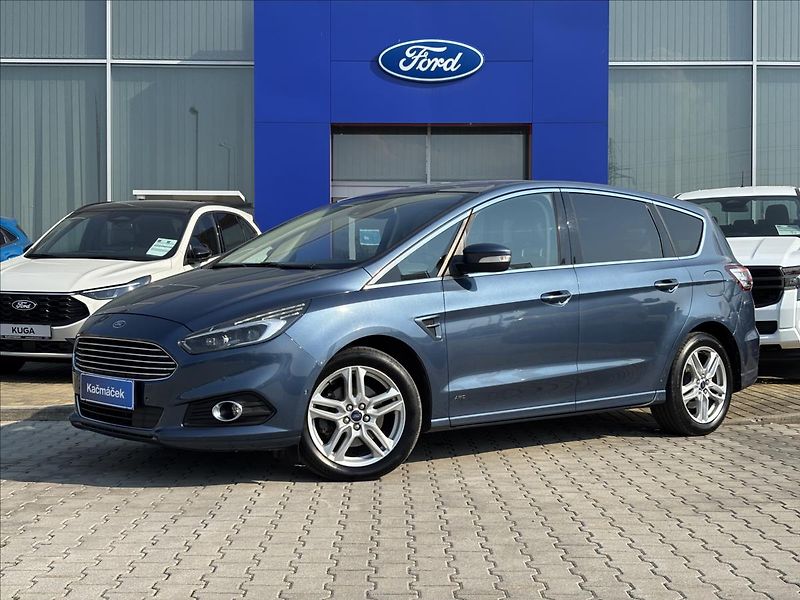Ford S-MAX 2,0 EcoBlue Titanium AWD AUT - fotografie inzerátu