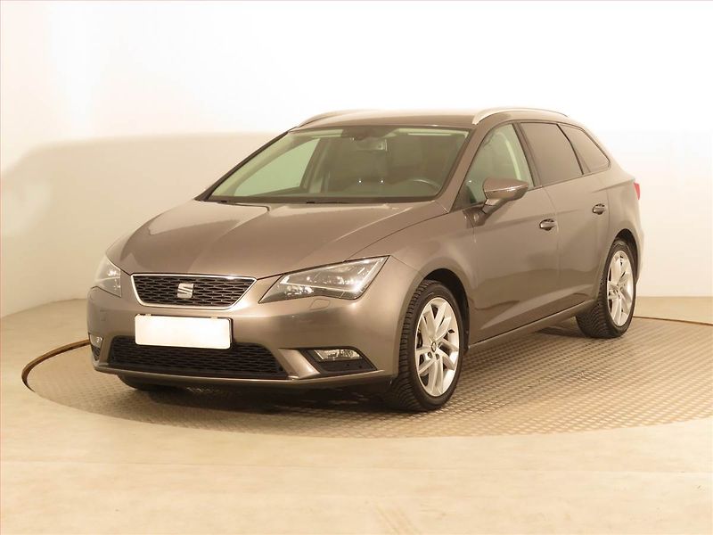 Seat Leon (2014) 1.4 TSI, Serv.kniha, Tempomat - fotka 2 z 15