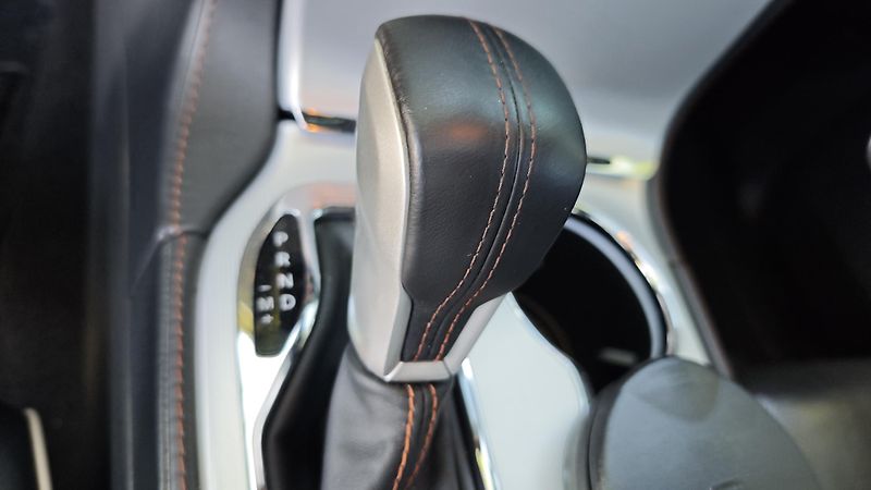 Jeep Grand Cherokee (2019) 3,0 CRD Summit ČR, 1.maj.  - fotka 34 z 49
