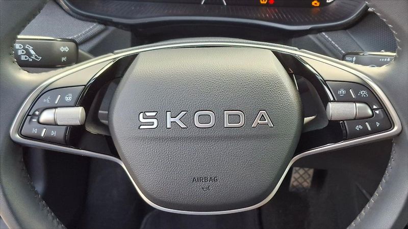 Škoda Fabia 1,0 TSi 70 Kw Top SEL ČR DPH - fotka 12 z 23