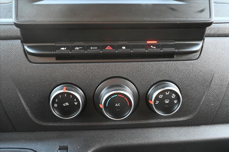Renault Master 2,3 DCI 110 KW L2H2 Záruka až - fotka 20 z 27