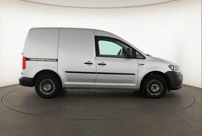 Volkswagen Caddy (2020) 2.0 TDI, ČR, 1Maj, DPH - fotka 6 z 13