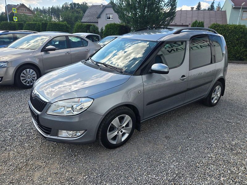 Škoda Roomster (2013) 1.2 TSI Serviska - fotka 6 z 26