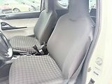 Toyota iQ 1.0 automat - náhled 12
