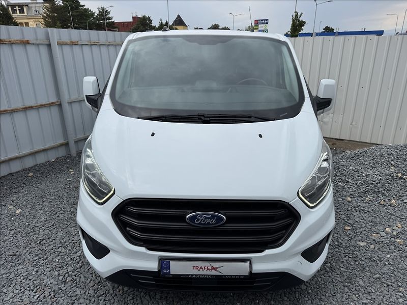 Ford Transit Custom 2,0 TDCi L1H1 DPH 1.maj ČR - fotka 6 z 50