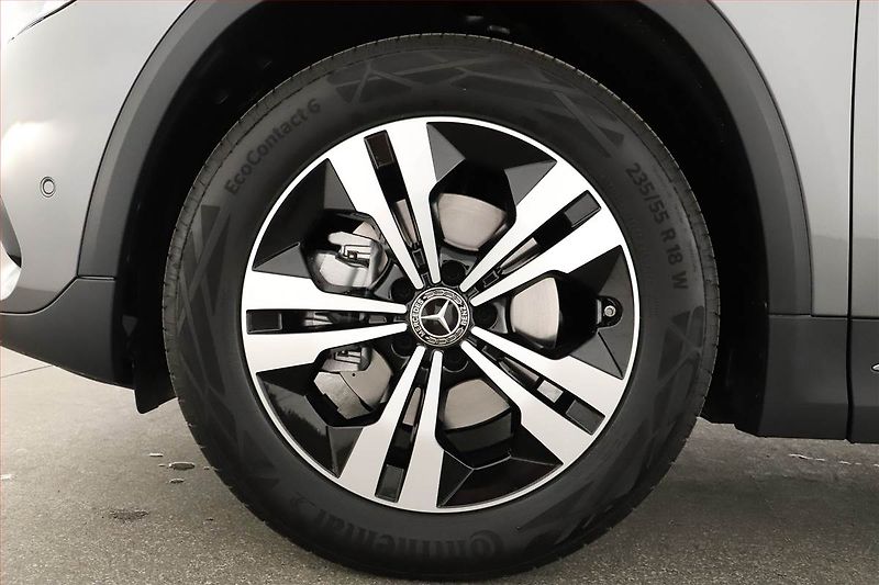 Mercedes-Benz GLA (2025) 200 - fotka 22 z 22