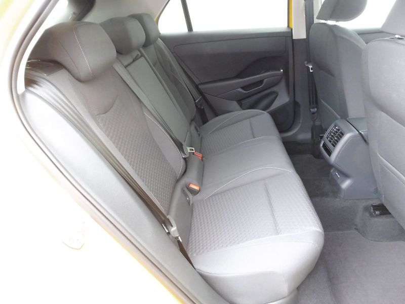 Volkswagen T-Roc (2026) Life 1,5 eTSI 85 kW DSG - fotka 8 z 27