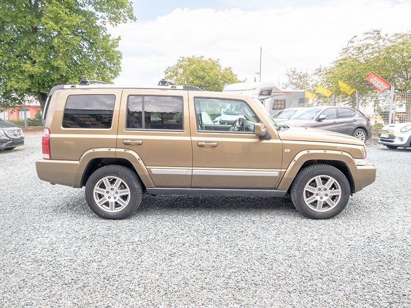 Jeep Commander (2007) ČR 3.0CRD 160KW – 7sedadel - fotka 4 z 62