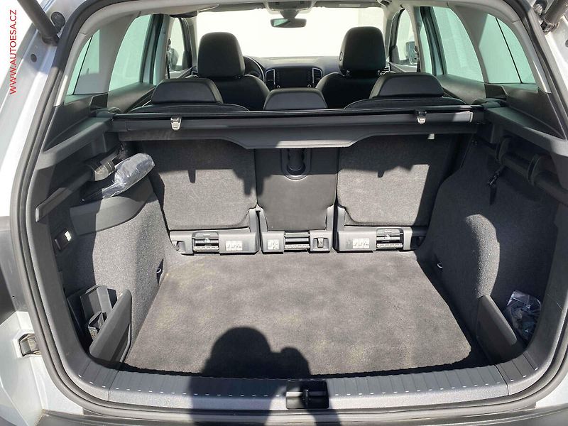 Škoda Karoq (2018) 1.0 TSi, Style, DSG, LED - fotka 7 z 20