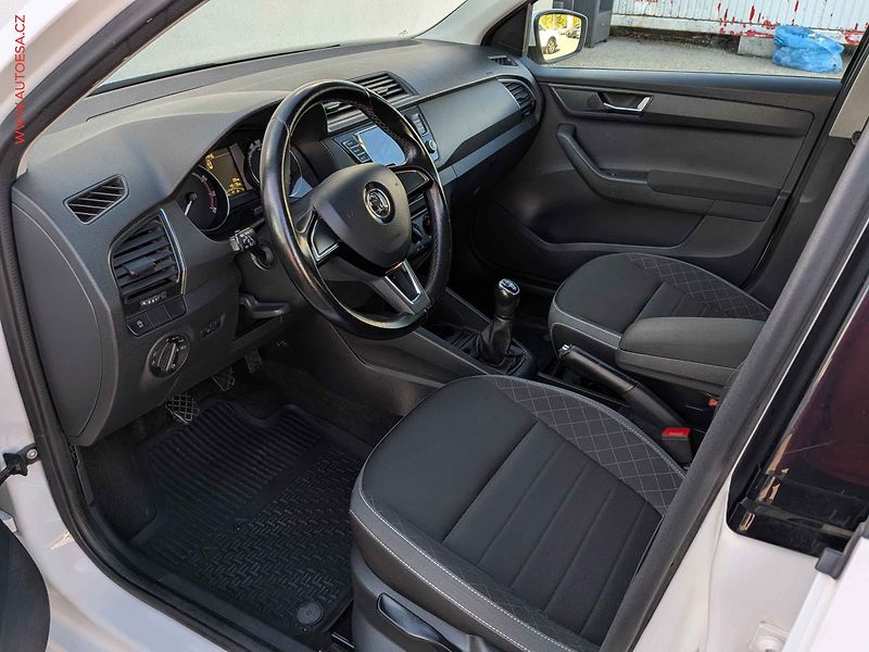 Škoda Fabia (2020) 1.0 TSI, ČR, AC, temp - fotka 9 z 15