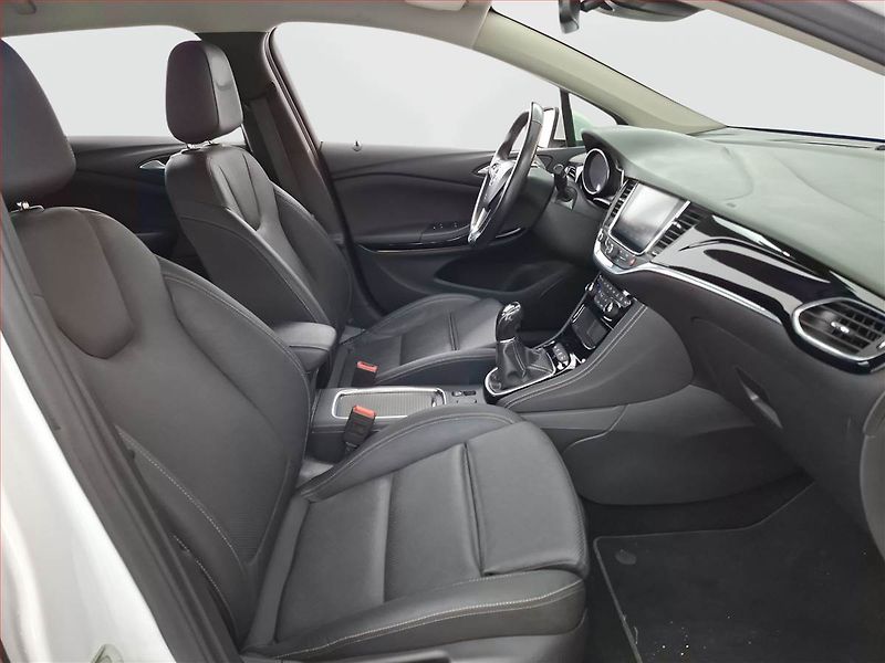 Opel Astra (2019) 1.6 BiCDTI, Serv.kniha - fotka 9 z 21