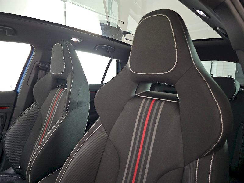 Škoda Scala (2024) 1.0TSI 85kW DSG MONTE CARLO TA - fotka 9 z 30
