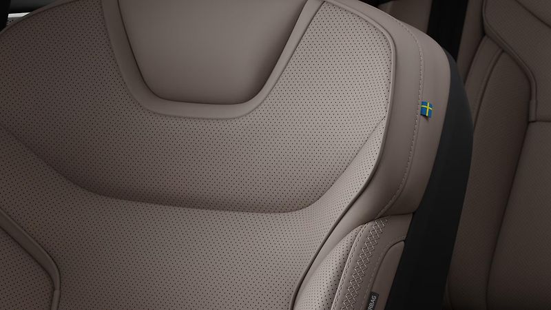Volvo ES90 (2026) TWIN MOTOR PERFORMANCE ULTRA - fotka 8 z 15