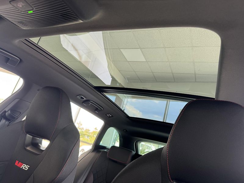 Škoda Octavia RS 2,0TDI*DSG*HUD*REZERVACE! - fotka 18 z 34