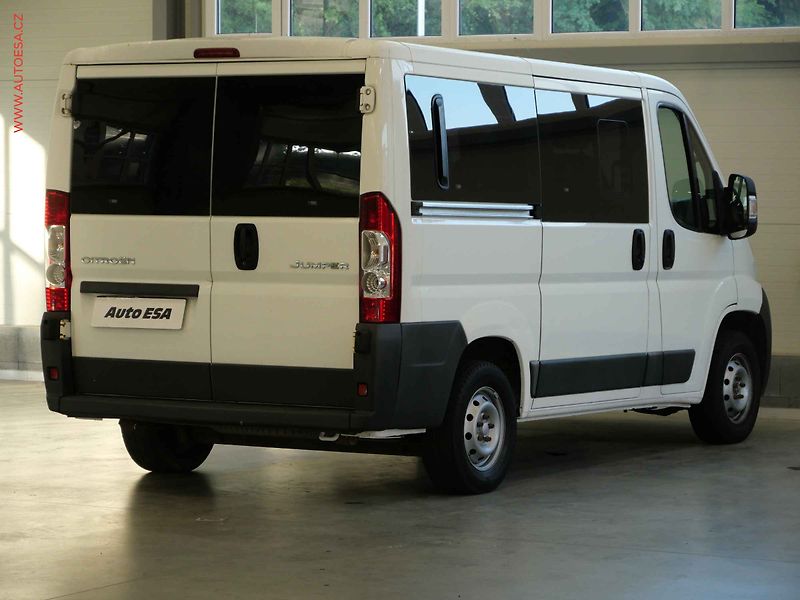 Citroën Jumper (2010) 2.2HDi 9míst LUX, ČR, AC - fotka 4 z 20