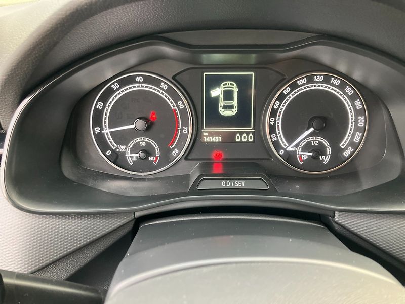 Škoda Scala (2022) 1.0TSI 70kW AMBITION NOVÉ V ČR - fotka 20 z 25