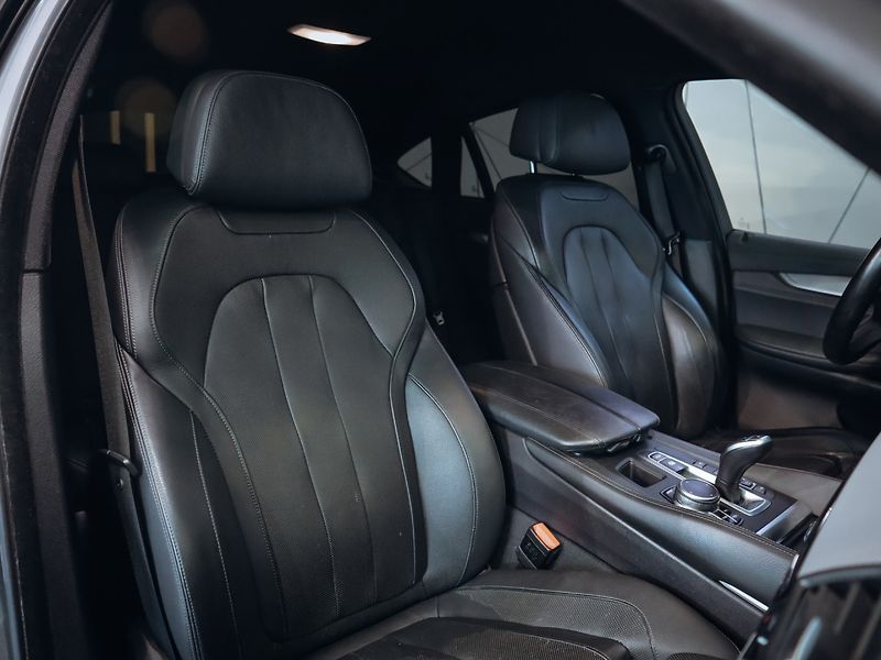 BMW X6 40d xDrive 230kW M-Sport - fotka 22 z 27