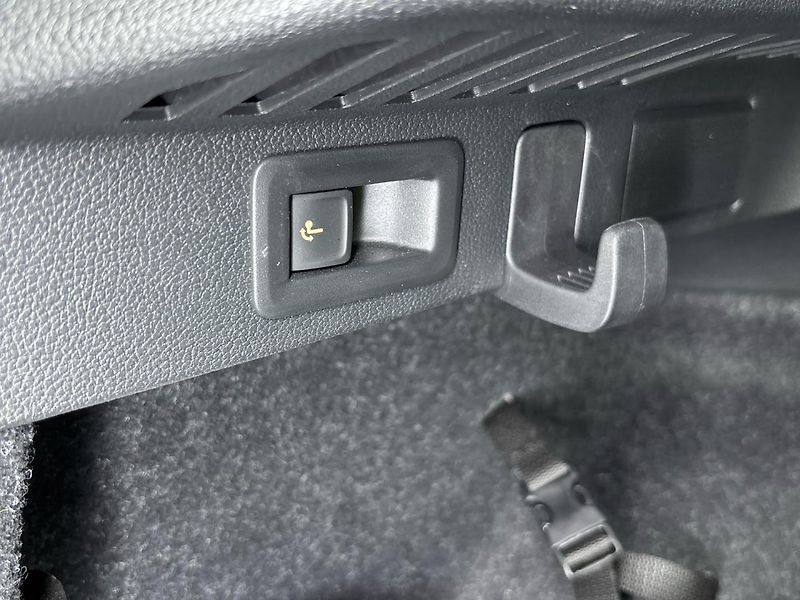 Škoda Kamiq Monte Carlo DSG - fotka 29 z 31