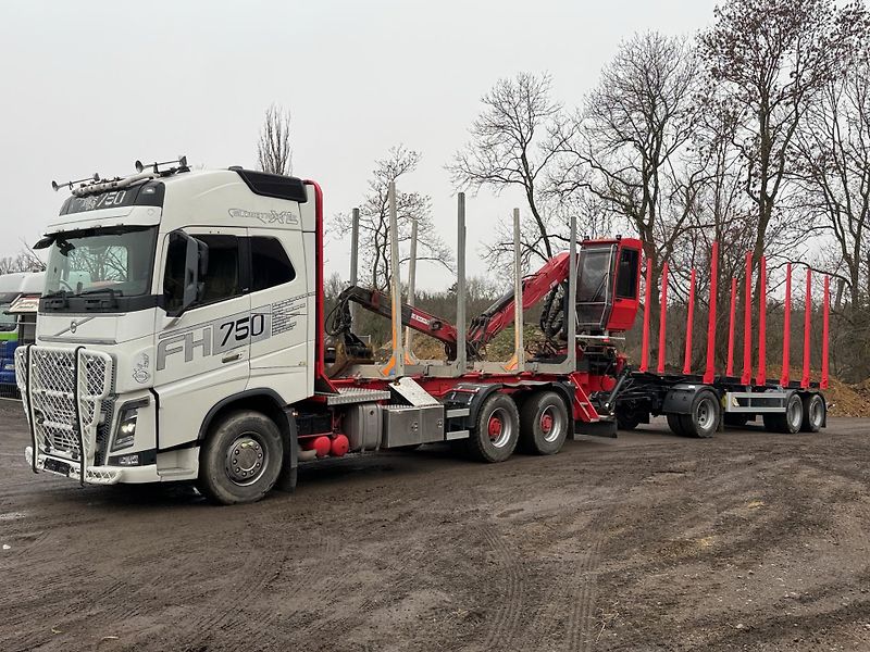 Volvo FH (2013) 16 750 6x4 HOGLIFT DOLL - fotka 1 z 21