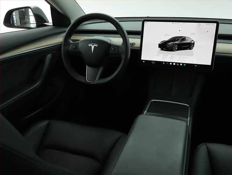 Tesla Model 3 (2022) Long Range 4WD 79kWh, SoH 91% - fotka 7 z 21