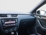 Škoda Octavia (2015) RS 2.0 TSI, Automat, Kůže - náhled 8