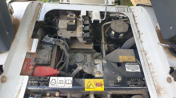 Bobcat (2020) E10Z 1.1t/71-110cm +vrták Bagr - fotka 8 z 15