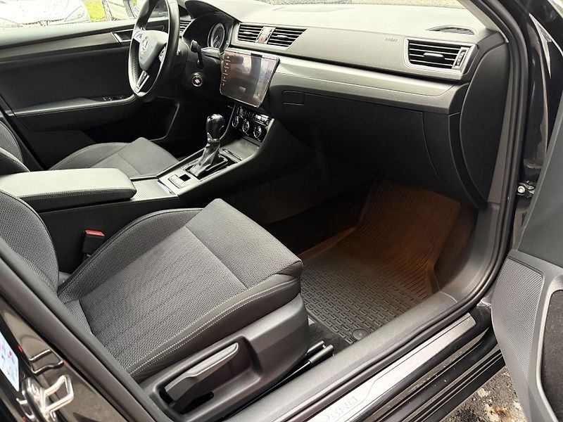 Škoda Superb (2020) Style 2.0 TDI DSG - fotka 17 z 28