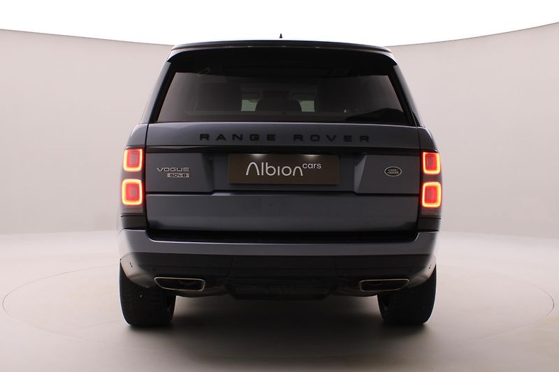 Land Rover Range Rover 4.4 SDV8 VOGUE AWD AUT CZ - fotka 11 z 57