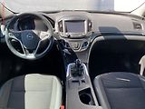 Opel Insignia (2016) 2.0 CDTi 4x4, ČR, AC, TZ - náhled 8